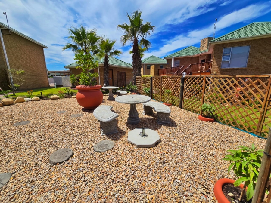 1 Bedroom Property for Sale in Myoli Beach Western Cape